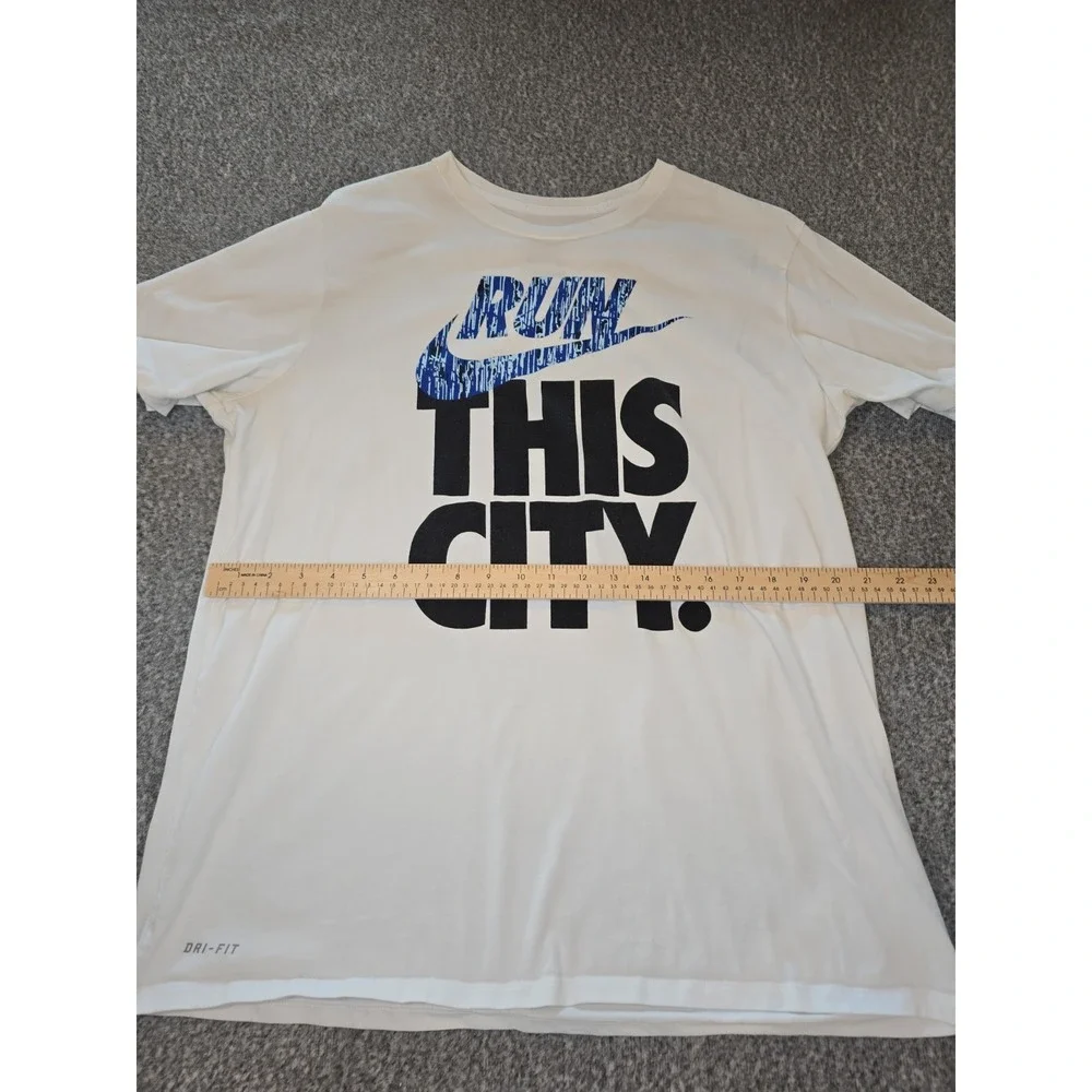 Nike Mens White T-Shirt Run The City Short Sleeve Crew Neck Size XL